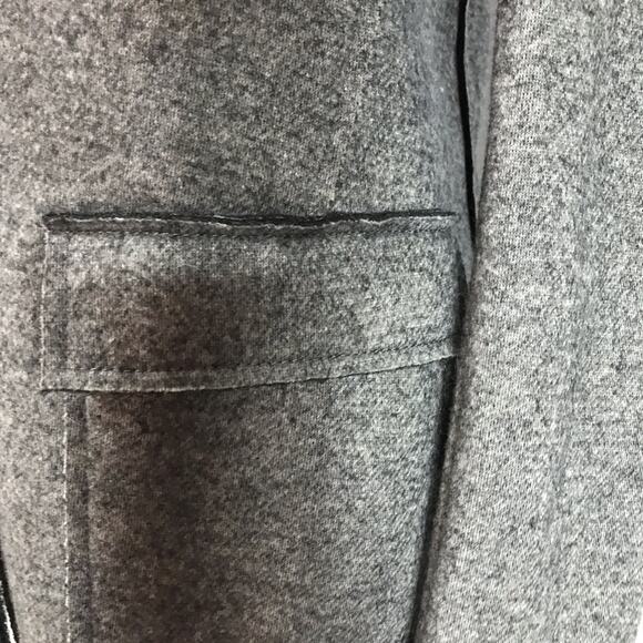 Banana Republic Textured Knit Boyfriend Blazer Charcoal Gray Jacket Wool 4P - Picture 4 of 6